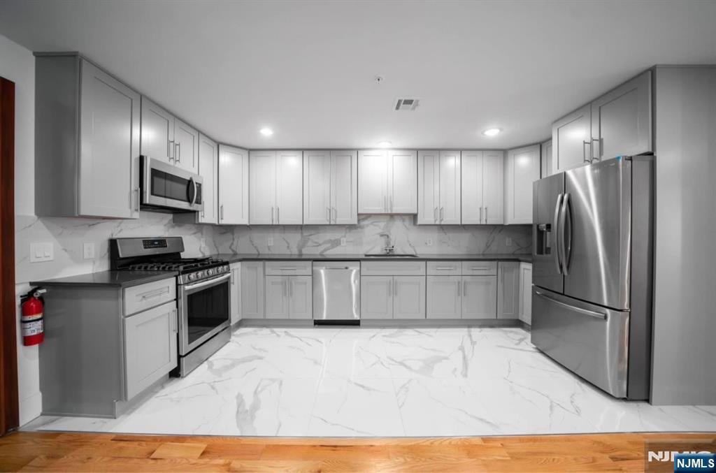 859 Main - Photo 1