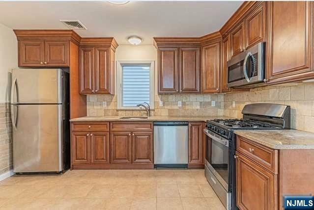 453 Park Avenue 1 - Photo 3