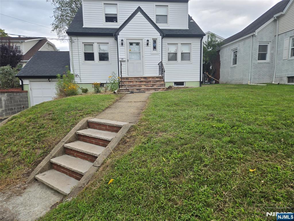 229 River Drive - Photo 1