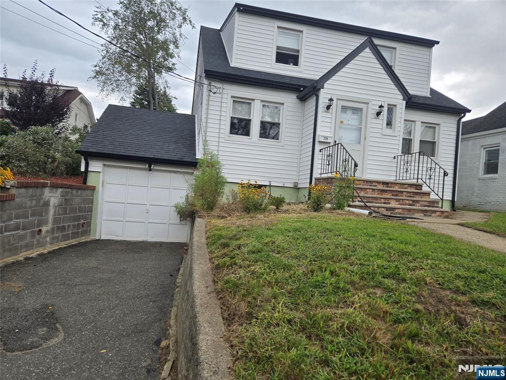 229 River Drive - Photo 2