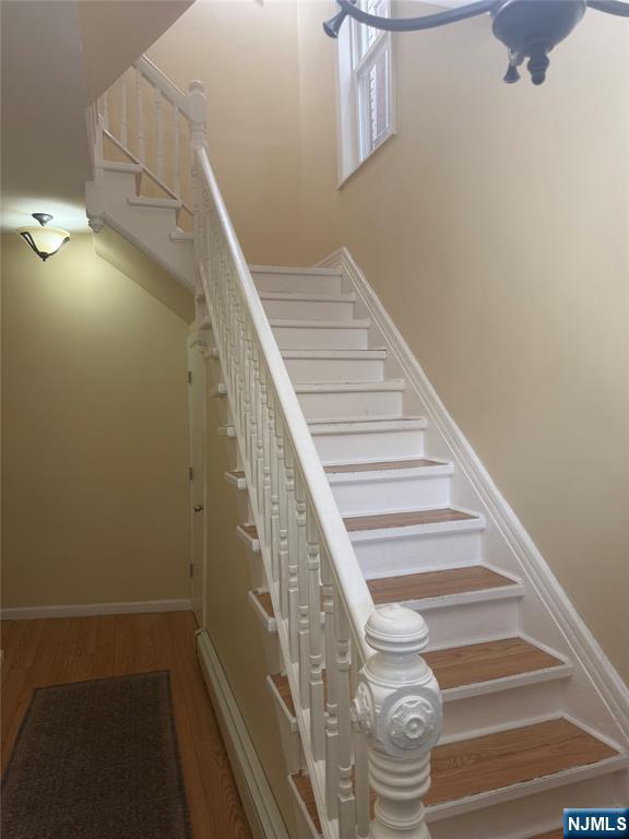 408 Summer Avenue - Photo 3