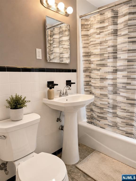 476 Heath Place 28 - Photo 4