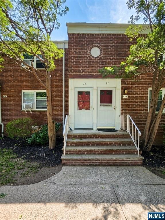 476 Heath Place 28 - Photo 5