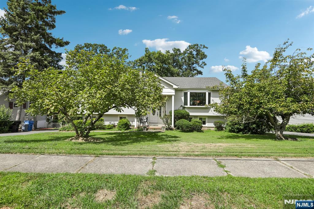 347 Alan Drive - Photo 1