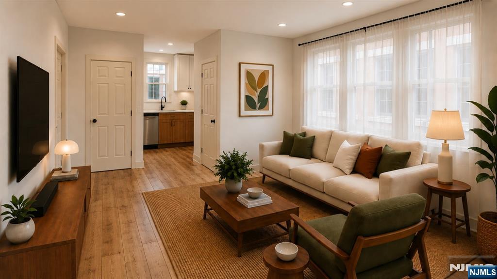 248 E Forest Avenue 2 - Photo 4