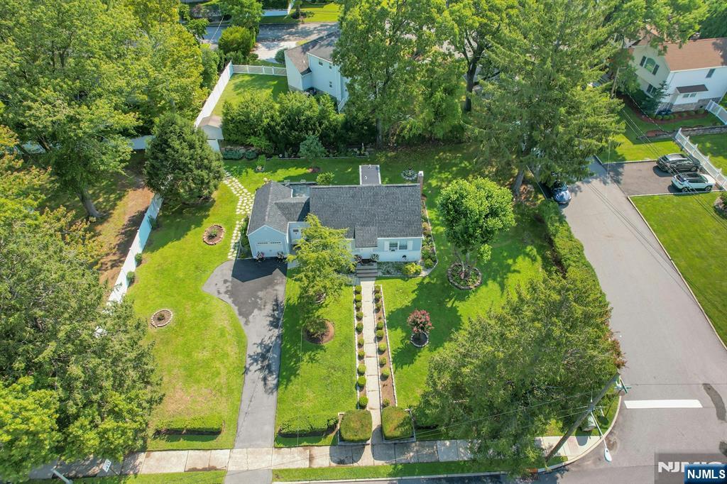 10 Knickerbocker Road - Photo 2