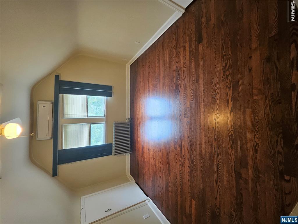 159 Ridge Avenue 2 - Photo 4