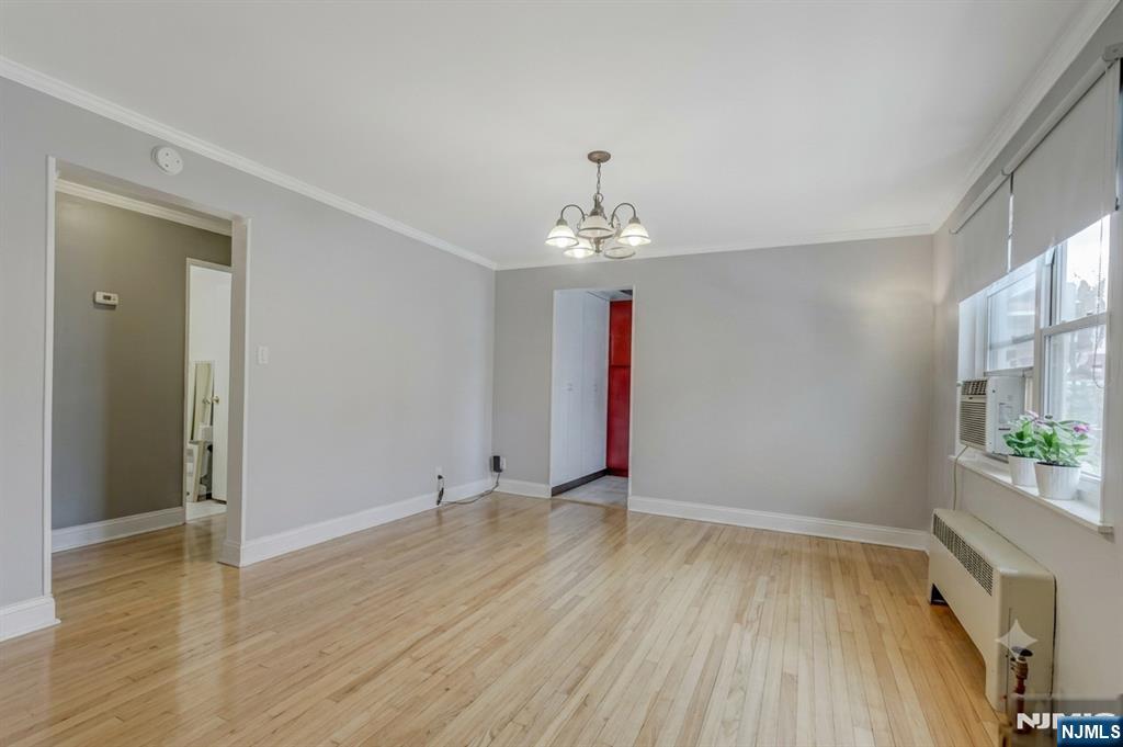 370 Esplanade 21 - Photo 1