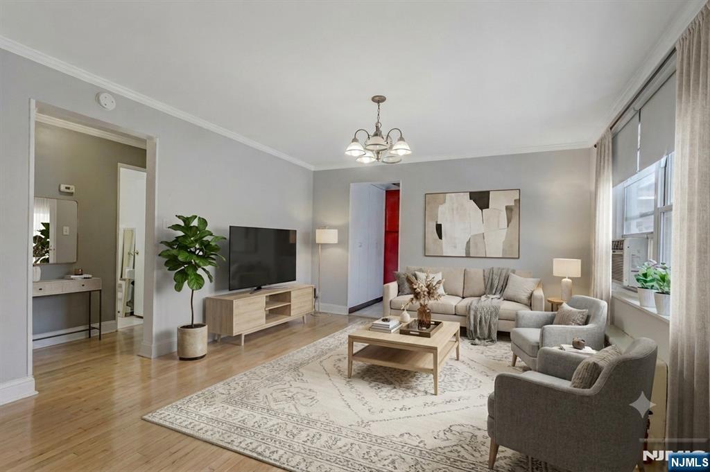 370 Esplanade 21 - Photo 2