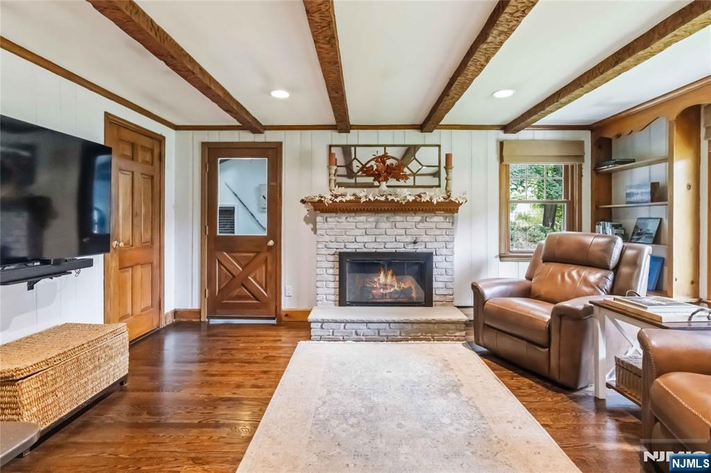 Photo 1 of Single family home for sale at 59 Hickory Dr, Oakland, NJ 07436 | MLS# 26032756 | Listing updated on 2026-09-18