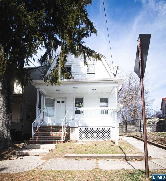 81 Dewey Street - Photo 1