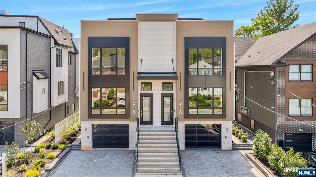306 Coolidge Avenue - Photo 1