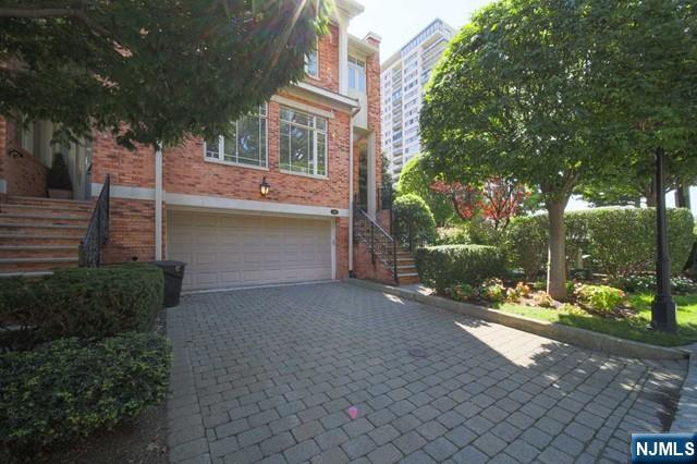 148 Hudson Cove 148 - Photo 2