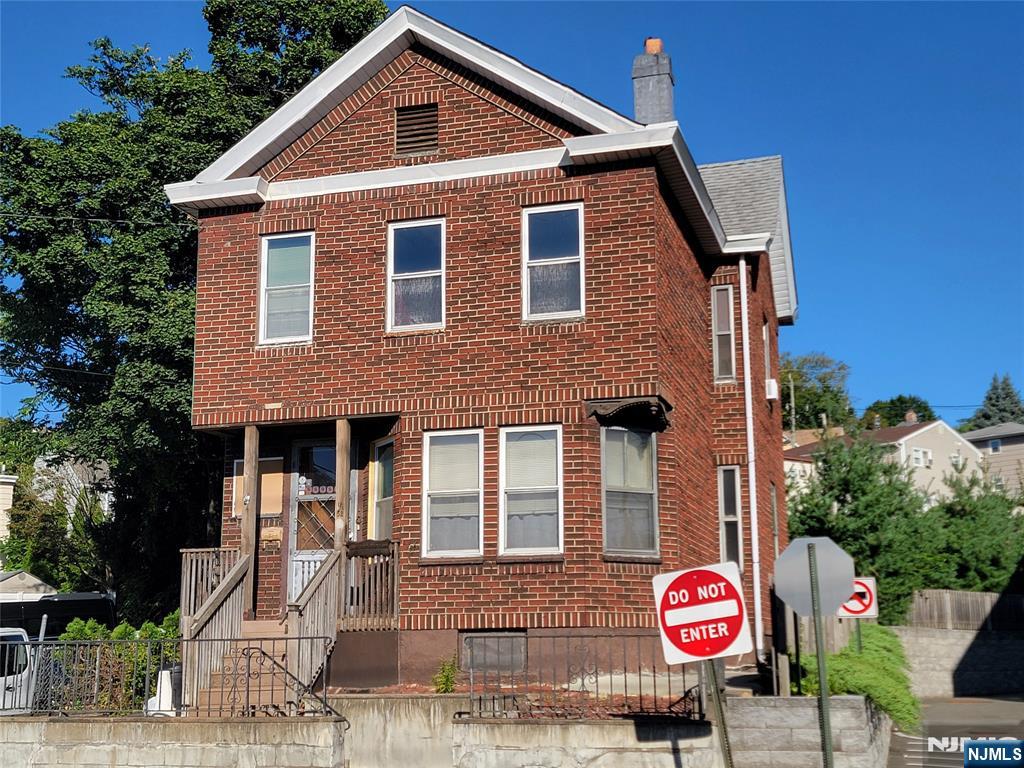 52 Goffle Road - Photo 1