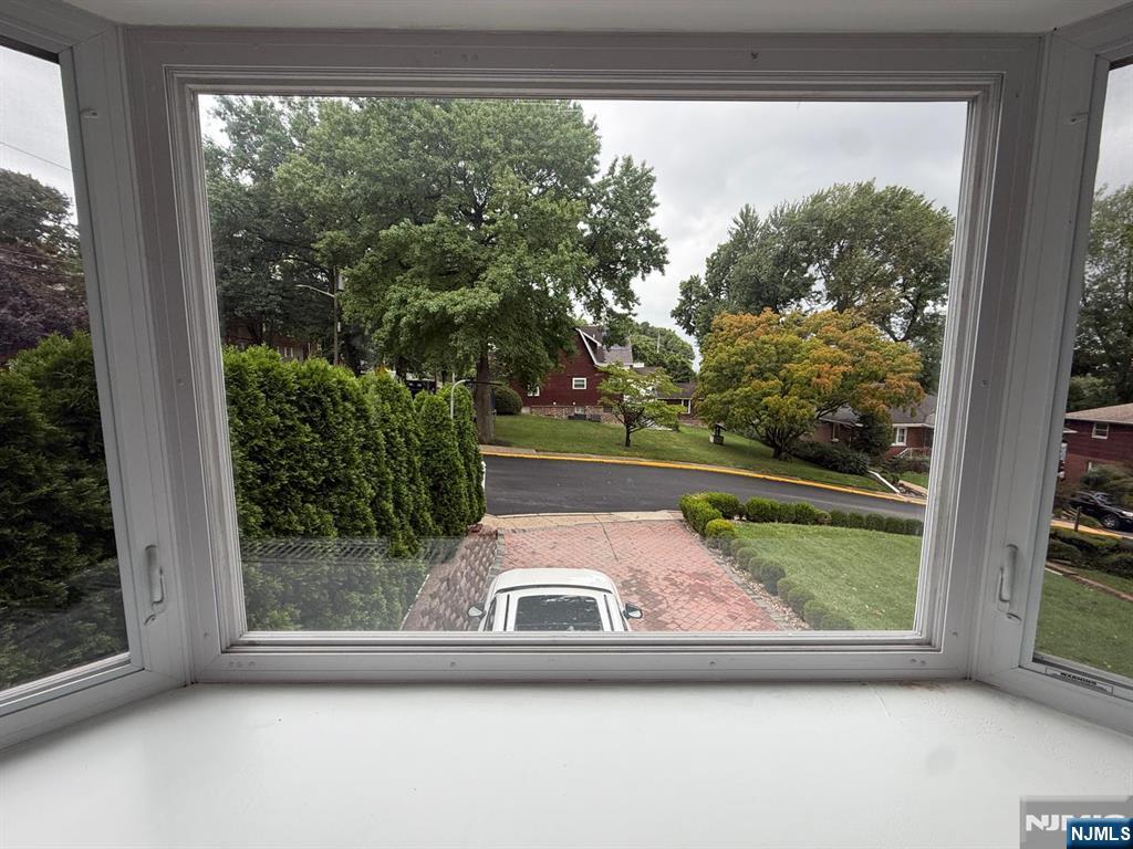 649 Oakdene Avenue - Photo 3