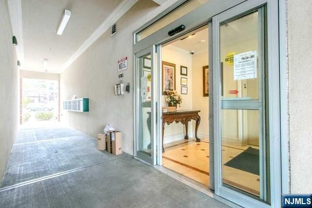 55 E Emerson Plaza 203 - Photo 2