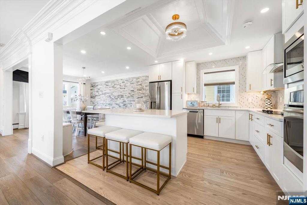 535 Willow Avenue - Photo 1