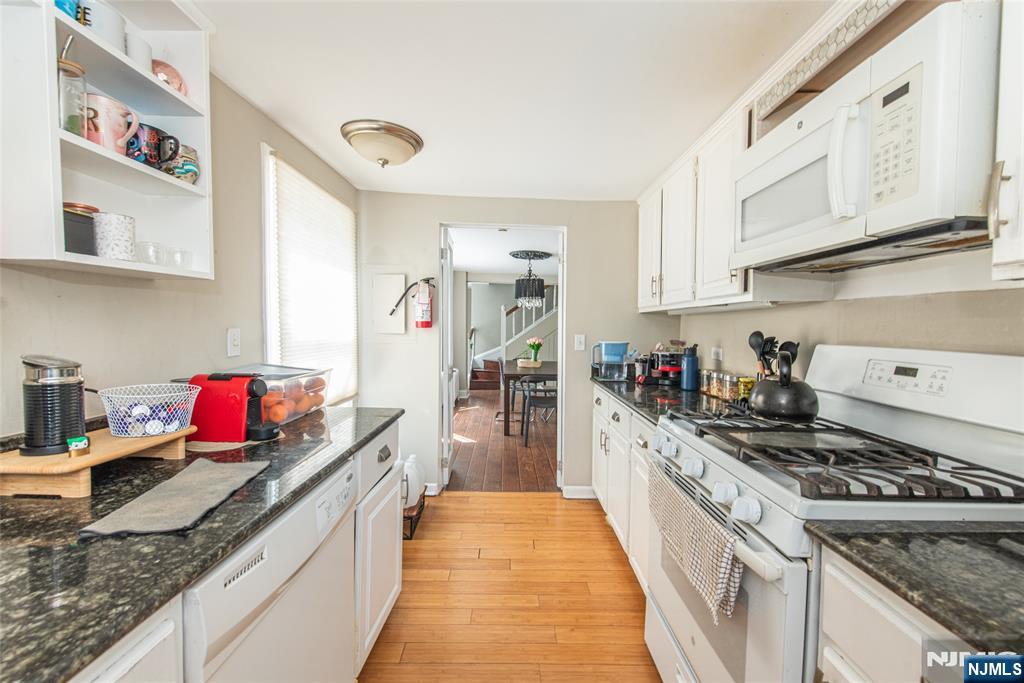 39 Midland Avenue 2 - Photo 5