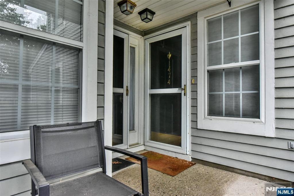 Photo 3 of Sale Pending at 1474 Cornwall Rd, Mahwah, NJ 07430 | MLS# 26032834 | Listing updated on 2026-09-18