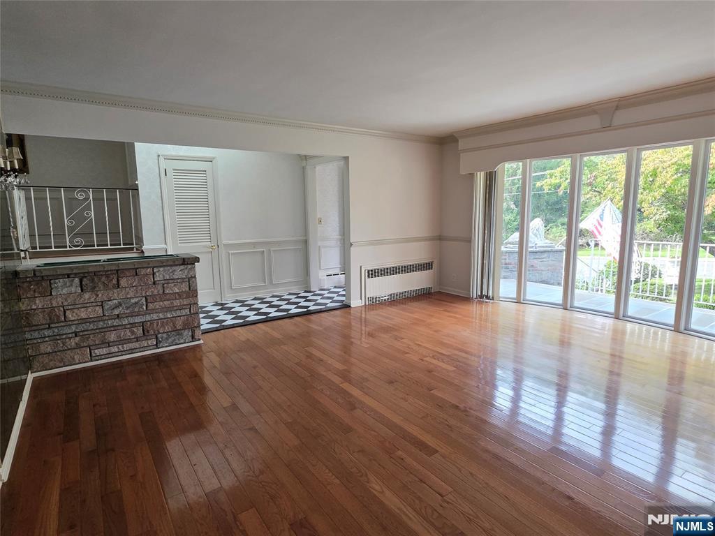 225 Somerset Road - Photo 3