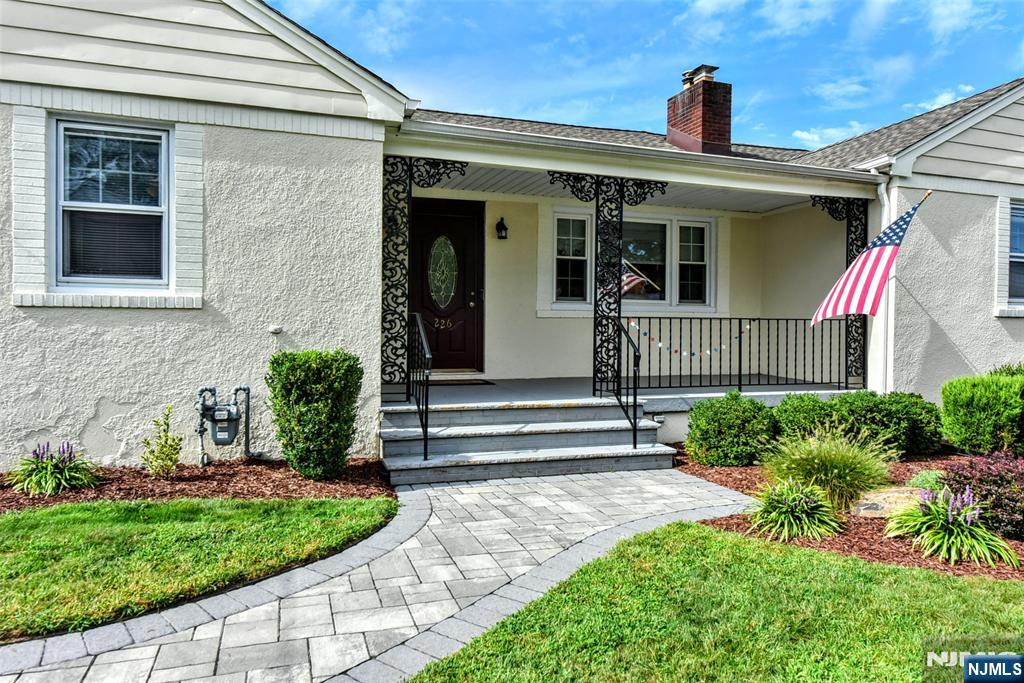 226 Church St, Lodi, NJ 07644