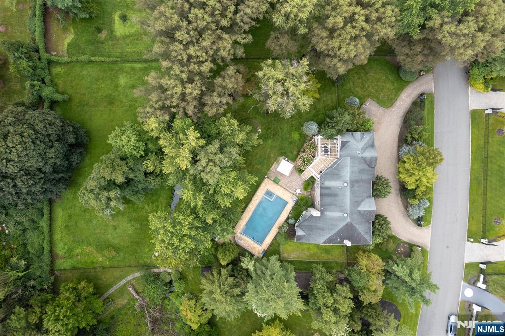 74 Sherwood Road — photo 36