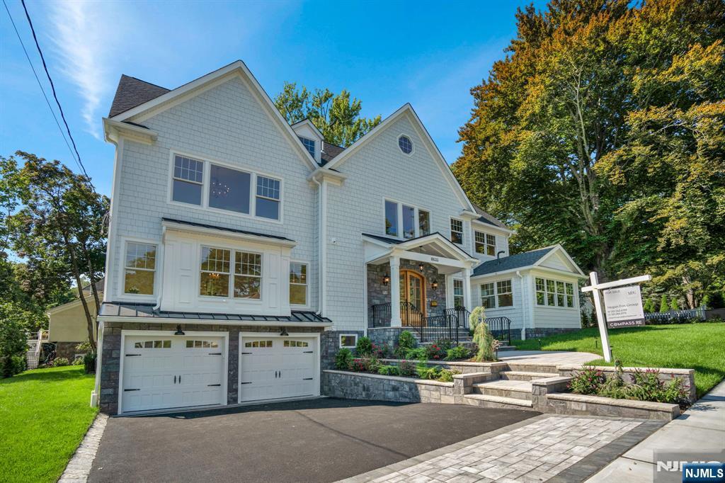 110 Blauvelt Avenue - Photo 1