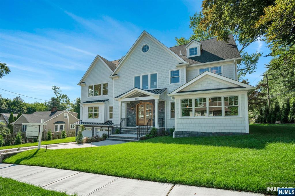 110 Blauvelt Avenue - Photo 2