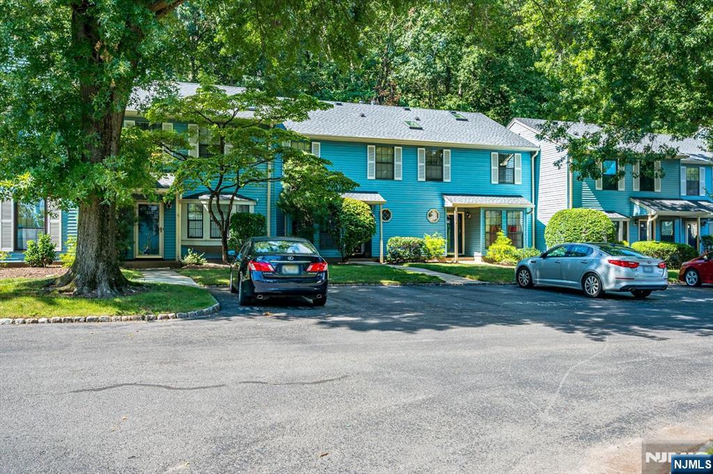 1303 Timber Oaks Road 1303 - Photo 2