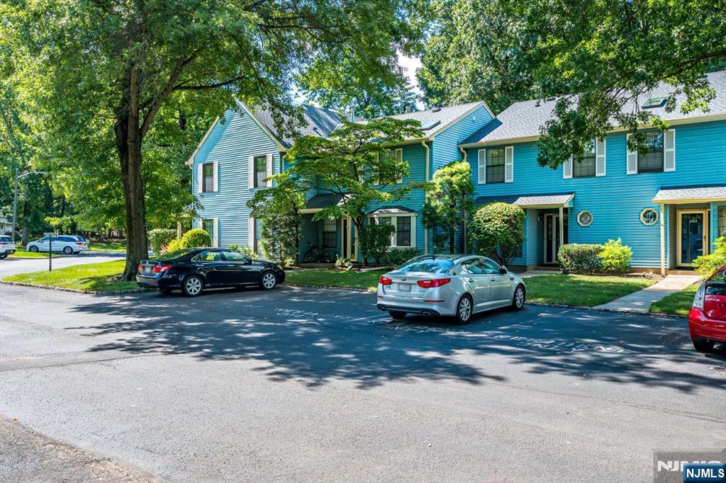 1303 Timber Oaks Road 1303 - Photo 3