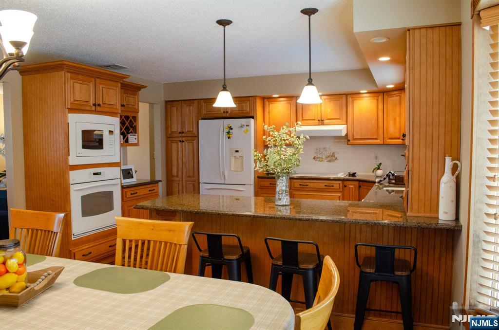 31 Van Buren, Little Ferry, NJ 07643