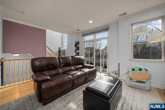 397 Kingston Court - Photo 4