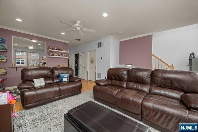 397 Kingston Court - Photo 5