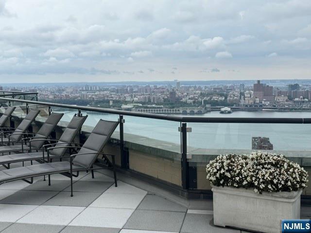 900 Palisade Avenue #20A