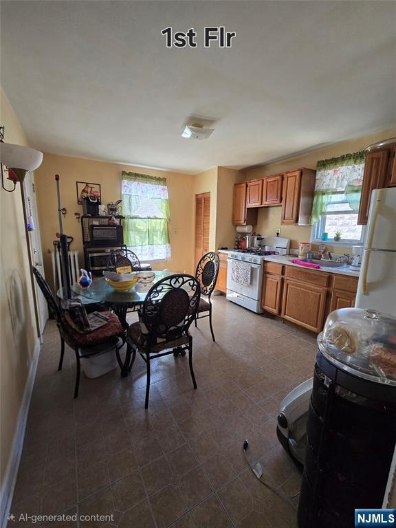 884-886 28th Street - Photo 4