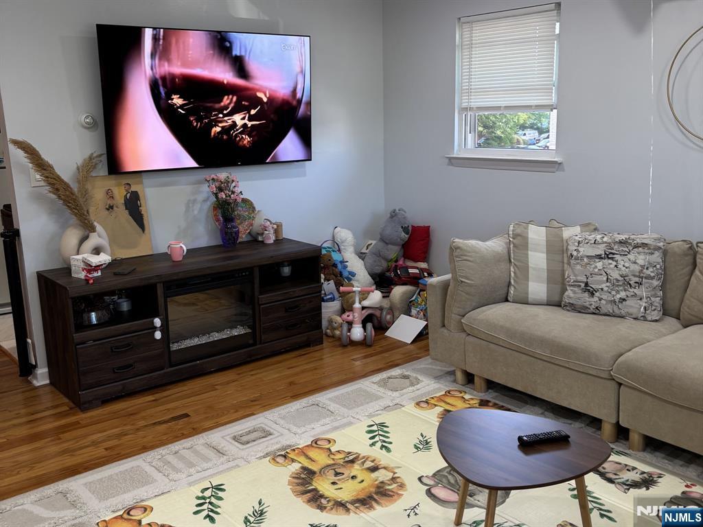 50 Main Street 1B - Photo 1