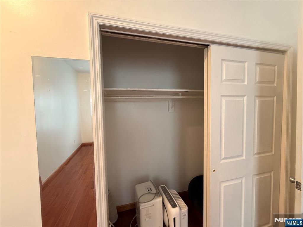 215 Main F - Photo 4