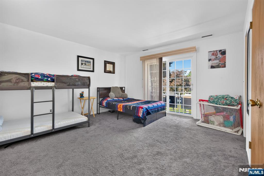 271 Collignon Way #4B