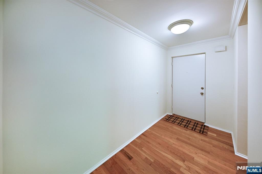 107 Indian Hollow Court 107 - Photo 3