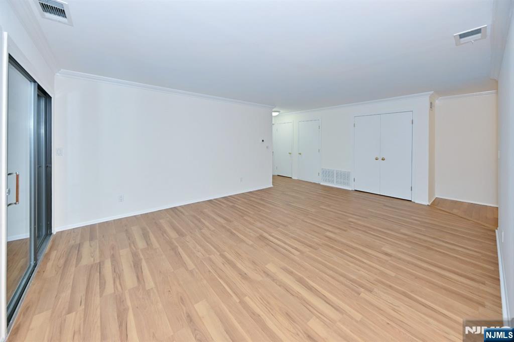 107 Indian Hollow Court 107 - Photo 5