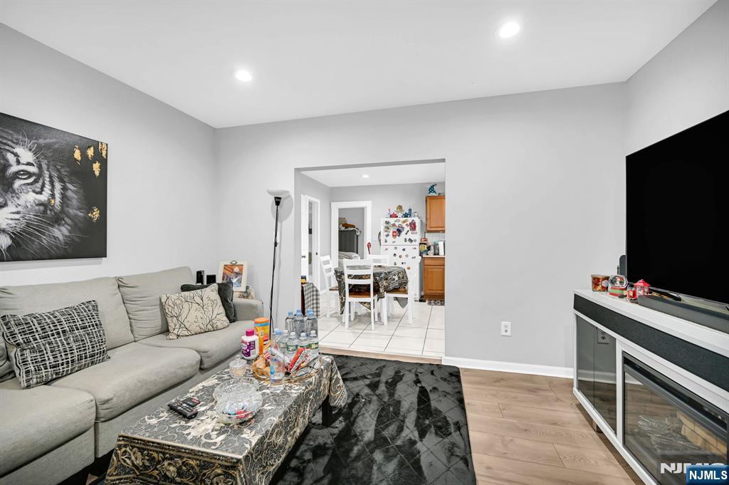 126 Macarthur Avenue - Photo 4