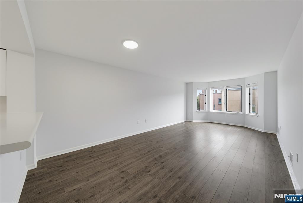 Photo 2 of Condo for sale at 503 Hancock Ct #503, Edgewater, NJ 07020 | MLS# 26032904 | Listing updated on 2026-09-17