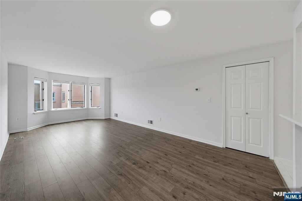 Photo 3 of Condo for sale at 503 Hancock Ct #503, Edgewater, NJ 07020 | MLS# 26032904 | Listing updated on 2026-09-17