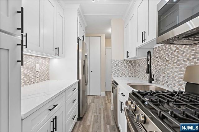 515 Anderson Avenue 2H - Photo 2