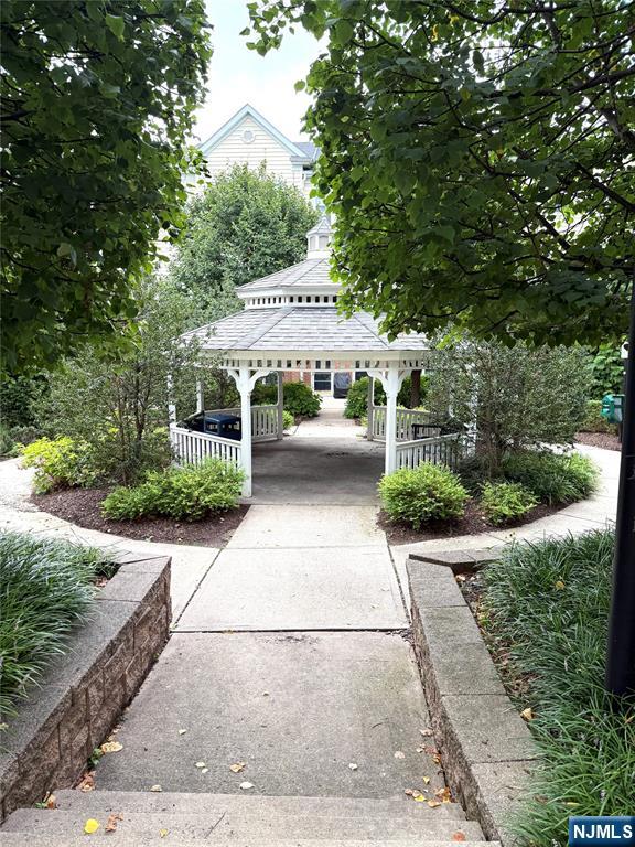 1014 Cunningham Court - Photo 2