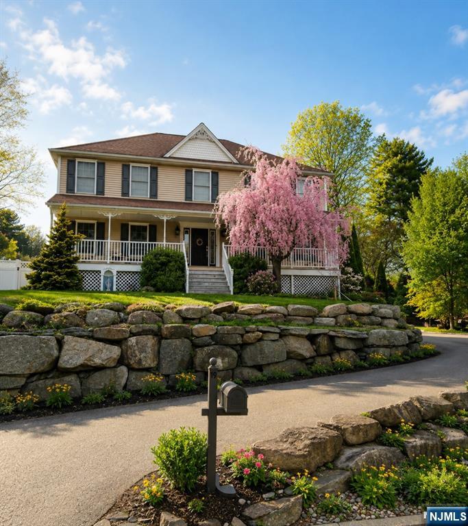 Photo 2 of Single family home for sale at 19 Hunterdon Pl, West Milford, NJ 07480 | MLS# 26032939 | Listing updated on 2026-09-19