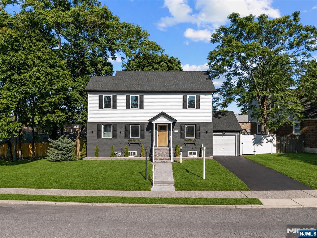 2-07 37th St, Fair Lawn, NJ 07410