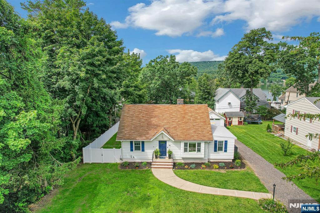 58 Ramapo Road - Photo 2