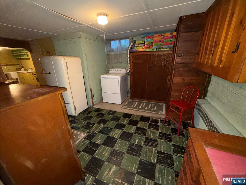 76 Linwood Avenue