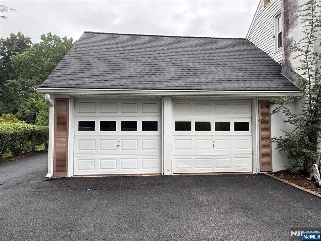 76 Linwood Avenue